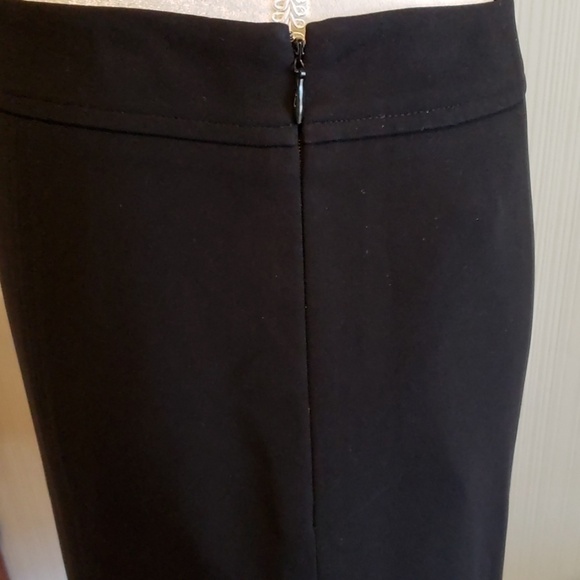 Ann Taylor Double Kick Pleat Skirt Like New! - Picture 4 of 8